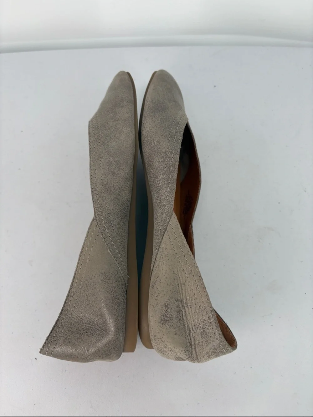 👔 Lucky Brand taupe  Suede Slip-On Ballet Flats